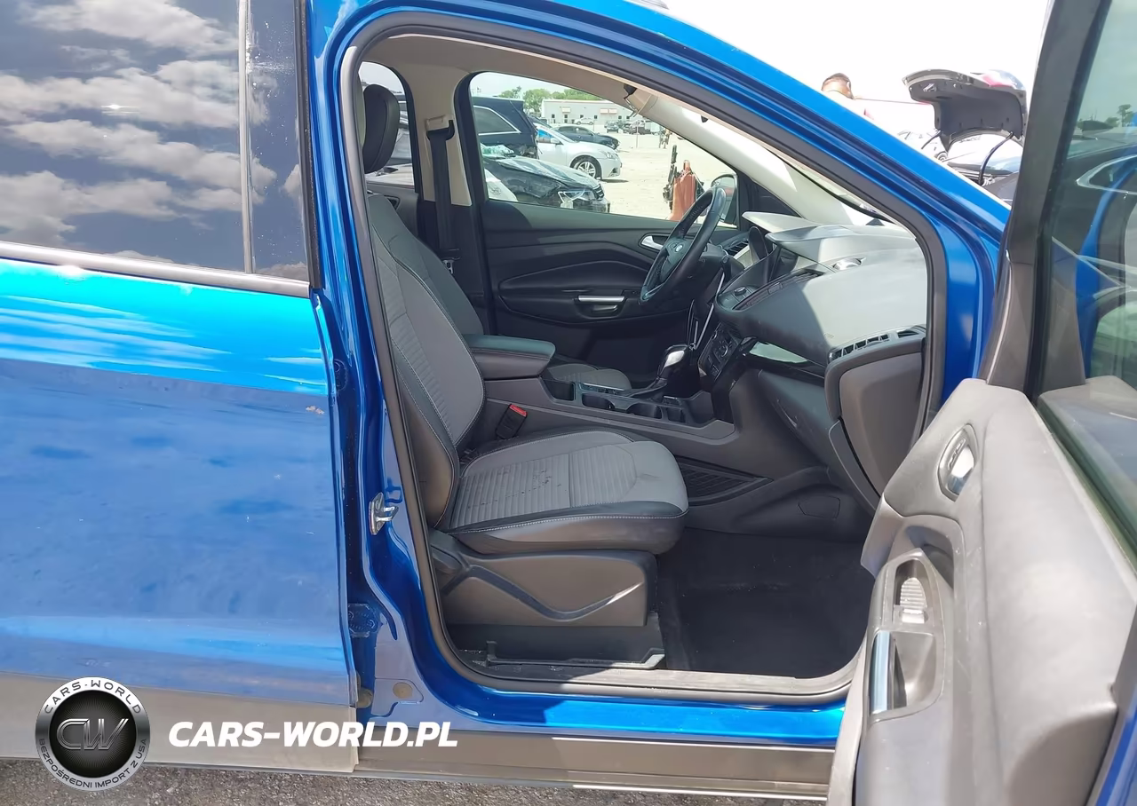 2019 Ford Escape Se VIN:1FMCU0GD5KUA34050 - 5