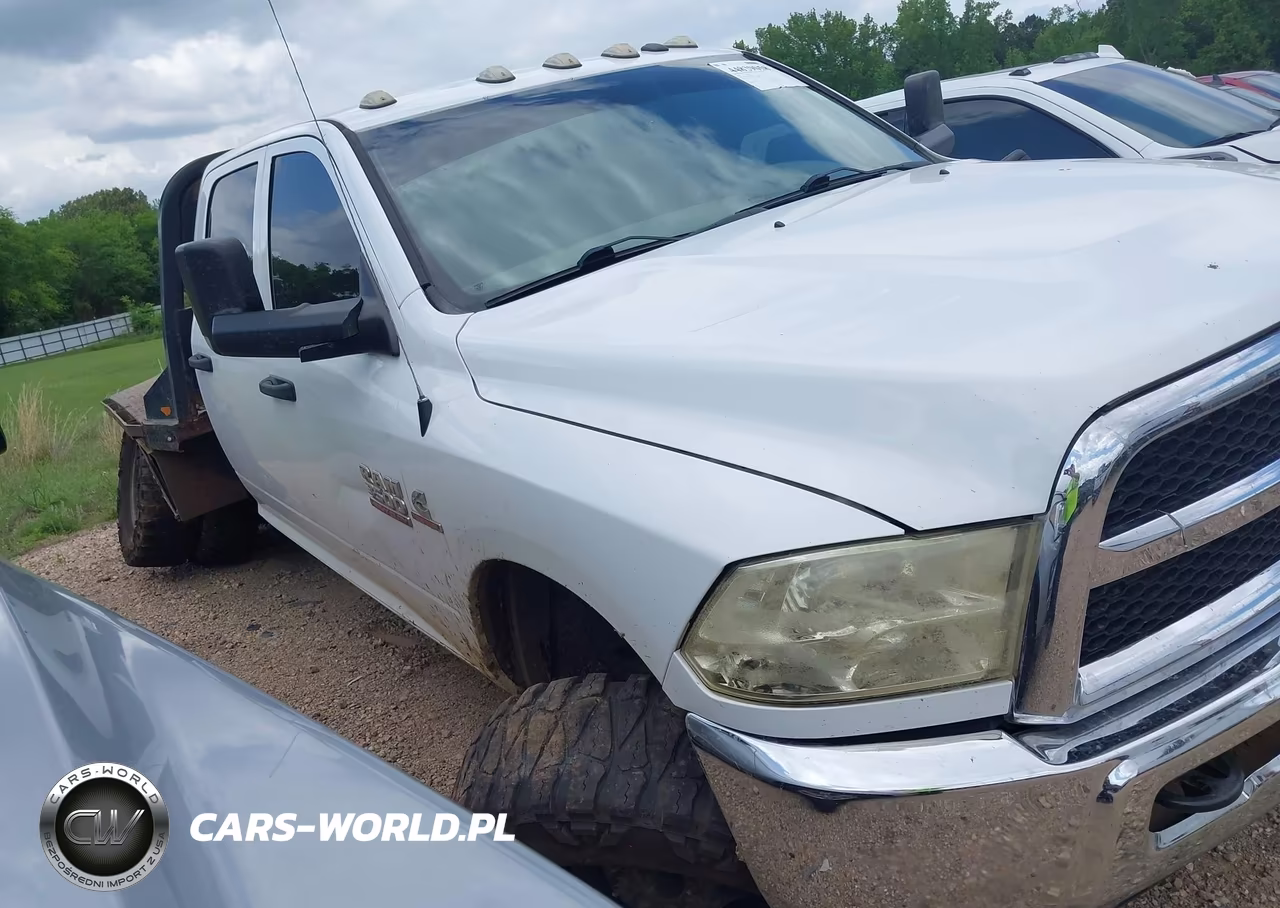 2018 Ram 3500 Tradesman 4X4 8' Box