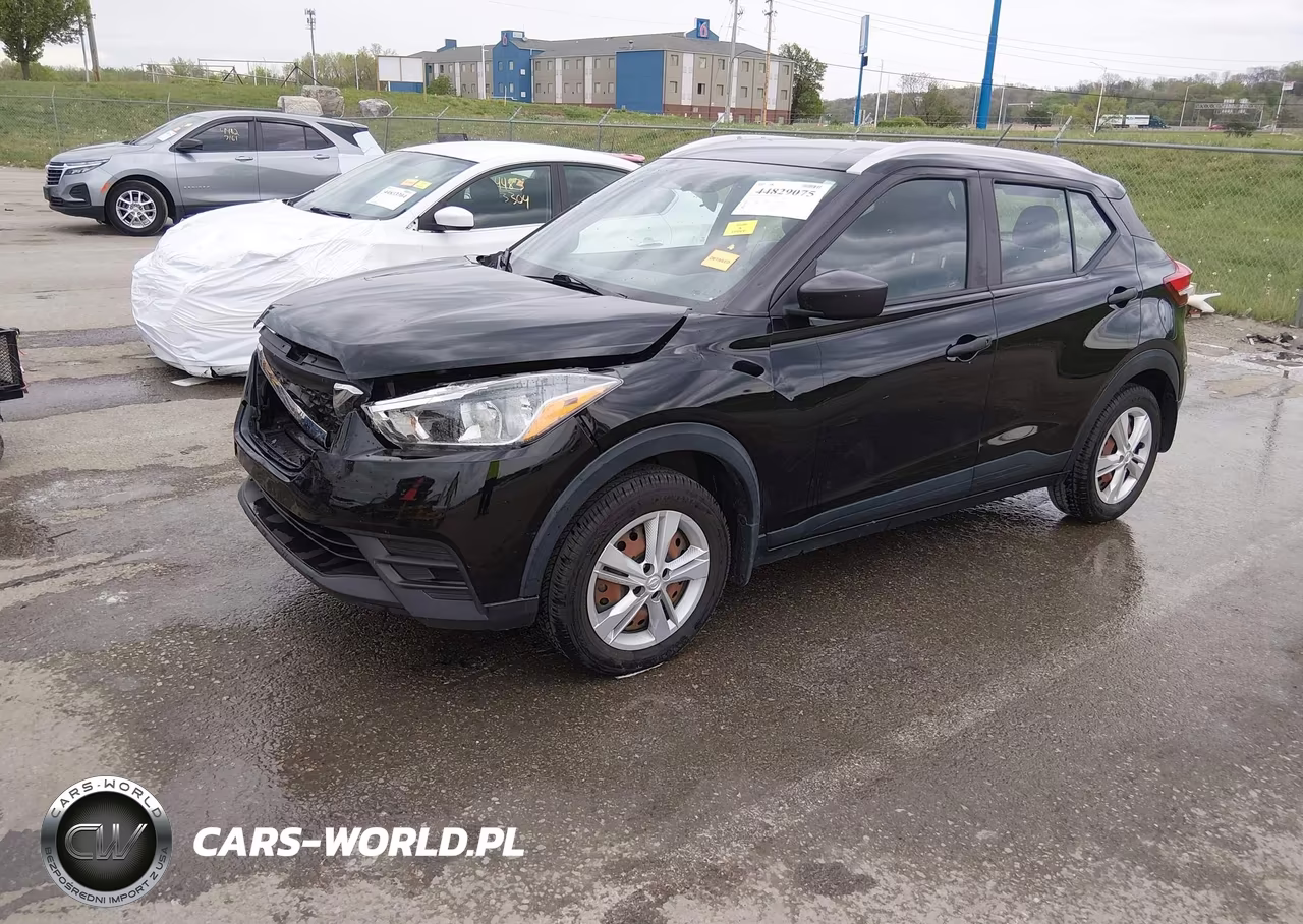 2019 Nissan Kicks S VIN:3N1CP5CU5KL562196 - 2