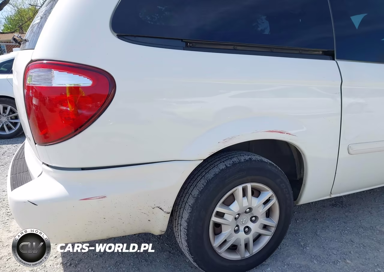 2005 Dodge Grand Caravan Se VIN:2D4GP24R05R392654 - 13
