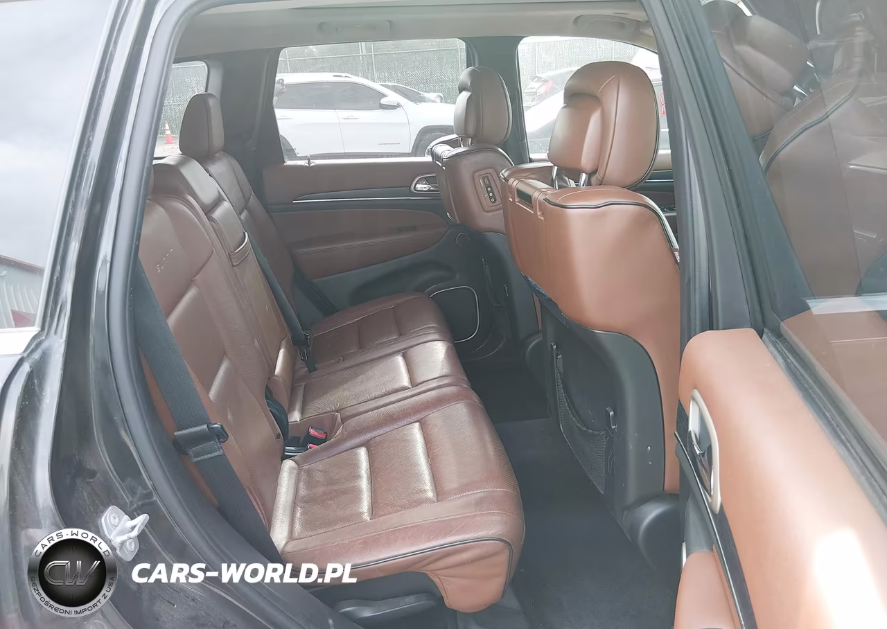 2015 Jeep Grand Cherokee Summit VIN:1C4RJFJM4FC890762 - 8