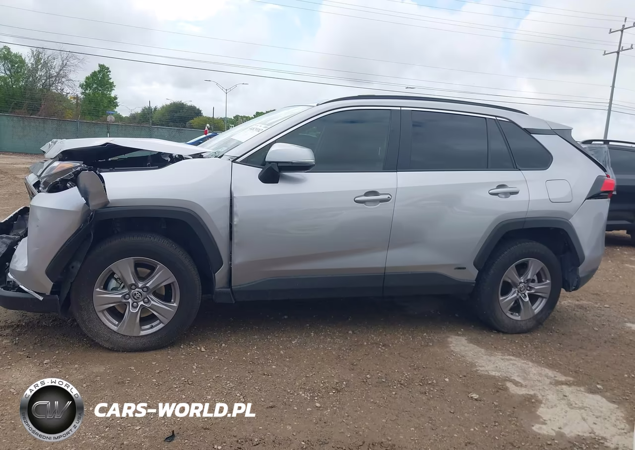 2025 Toyota Rav4 Hybrid Xle VIN:JTMRWRFV6SJ074517 - 14