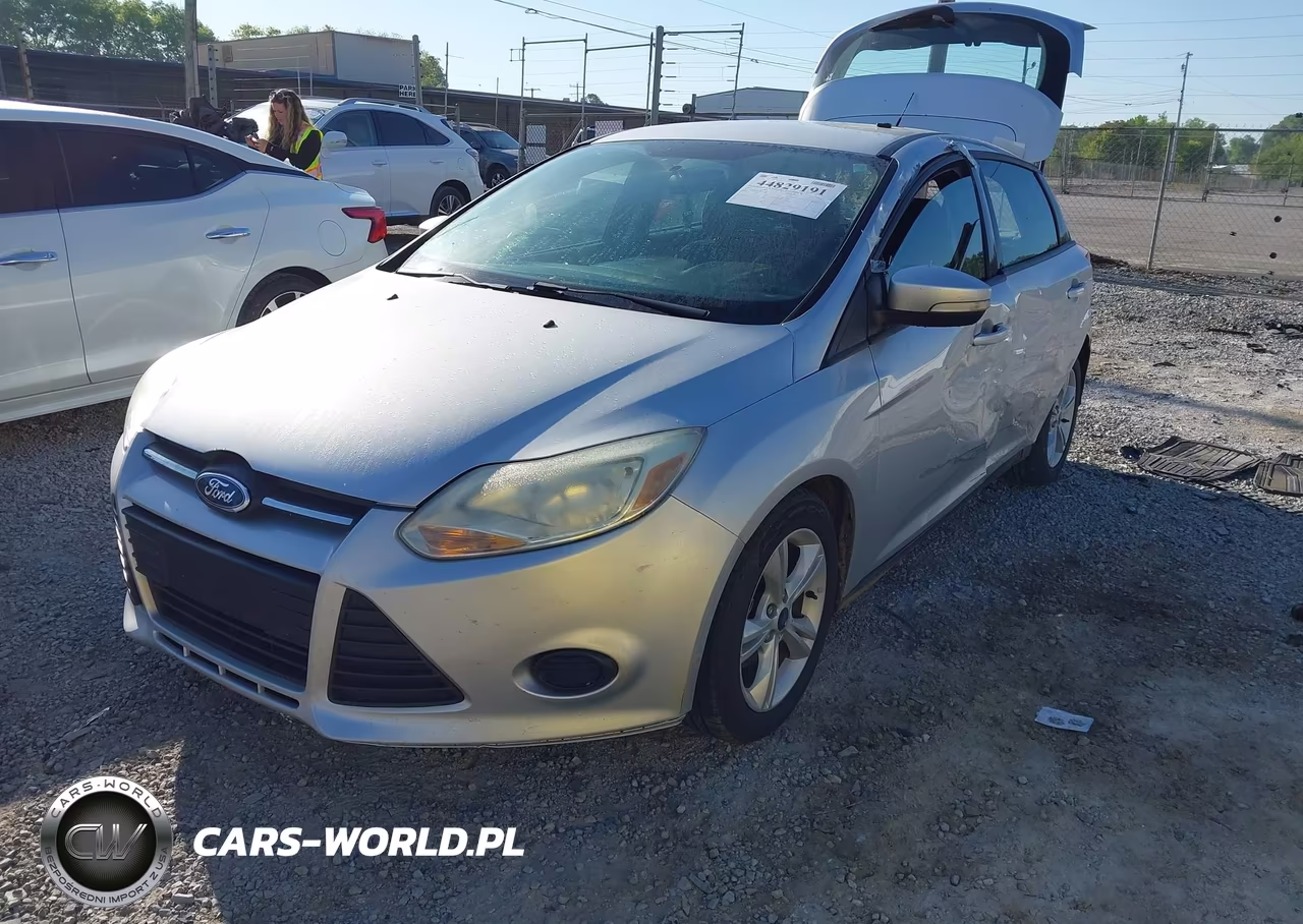 2014 Ford Focus Se VIN:1FADP3K28EL422008 - 2