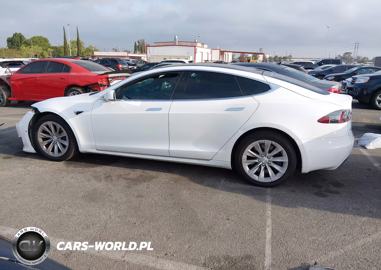 2018 Tesla Model S 100D-75D-P100D VIN:5YJSA1E28JF249106 - 15