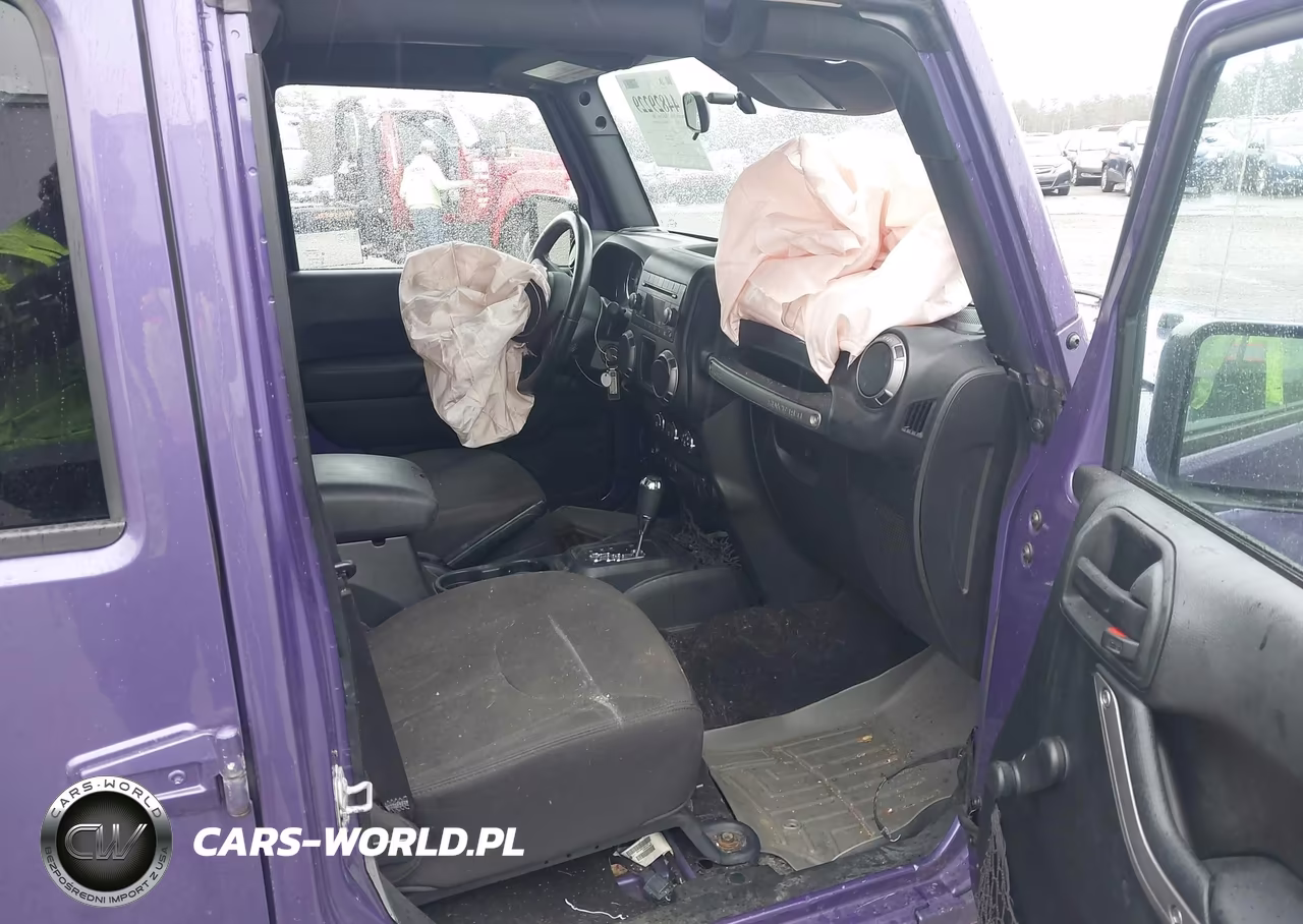 2018 Jeep Wrangler Jk Unlimited Sport 4X4 VIN:1C4BJWDG3JL853542 - 5