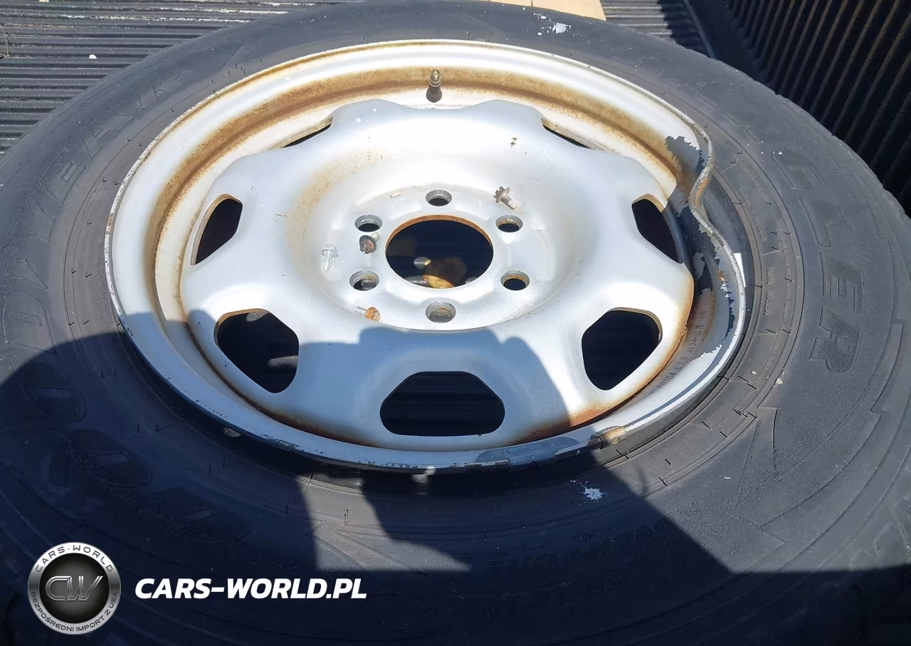 2010 Ford F-150 Xl VIN:1FTMF1EW6AKE47747 - 19