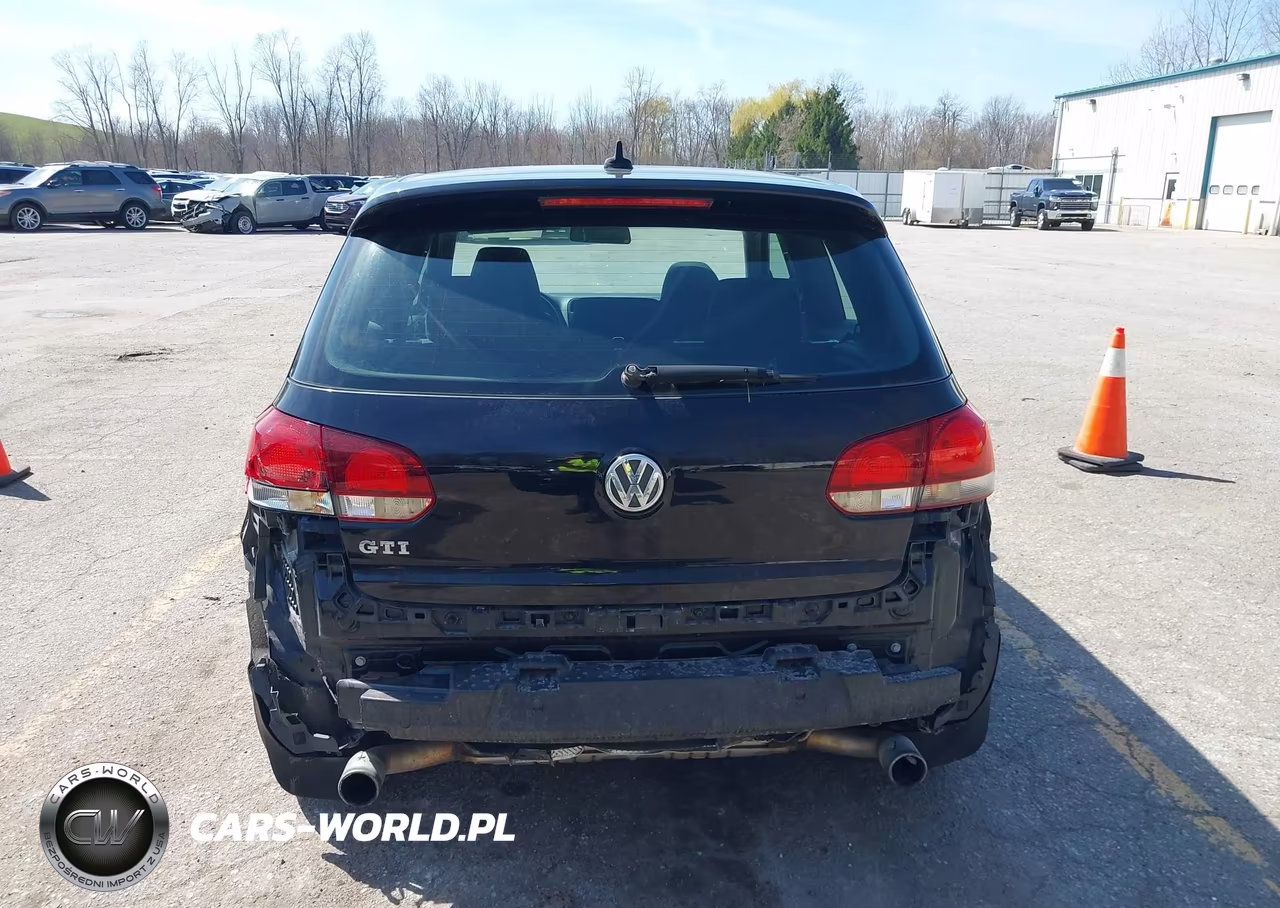 2012 Volkswagen Gti 2-Door VIN:WVWED7AJ1CW290051 - 17