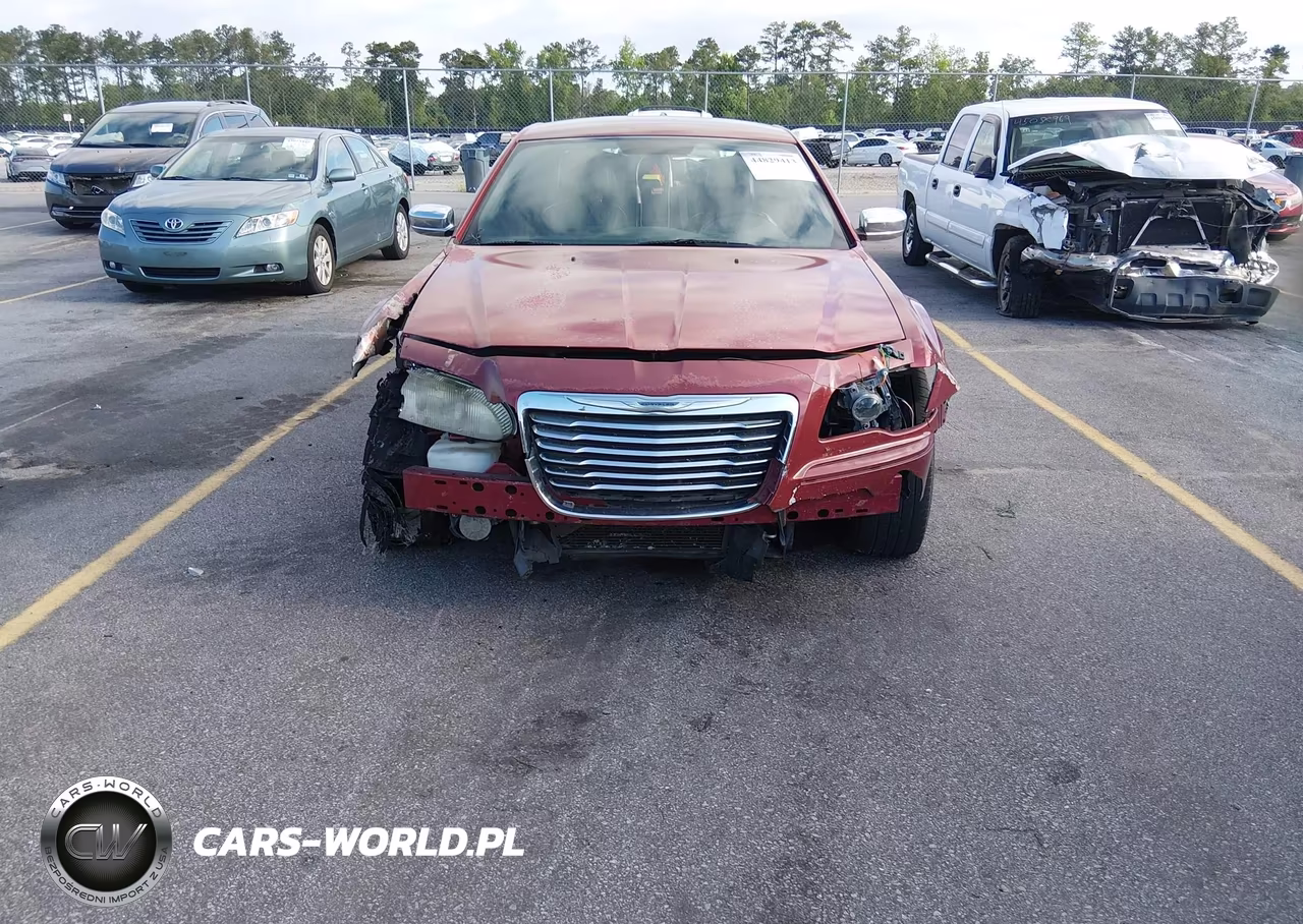 2012 Chrysler 300 Limited VIN:2C3CCACG8CH237665 - 6