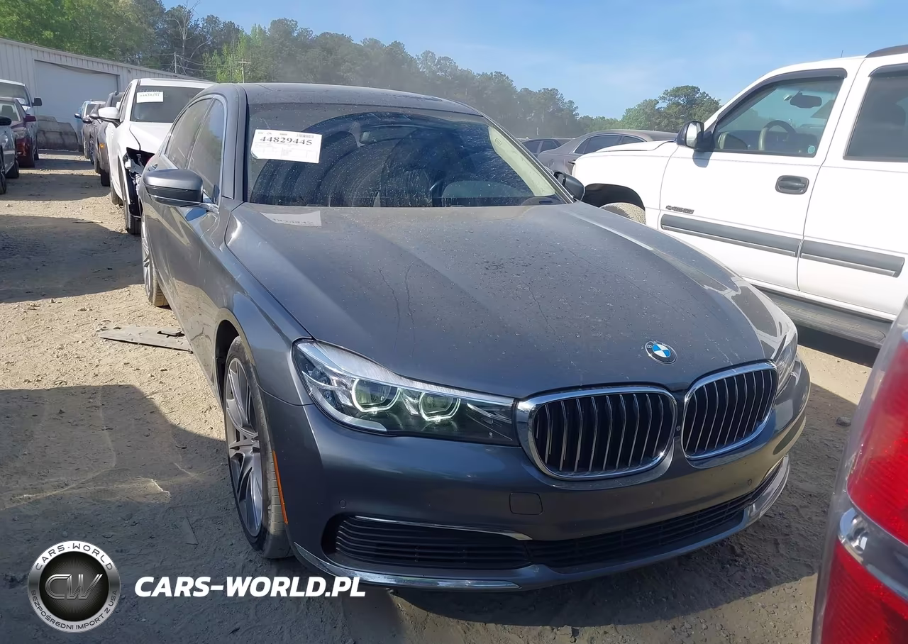 2019 BMW 740I