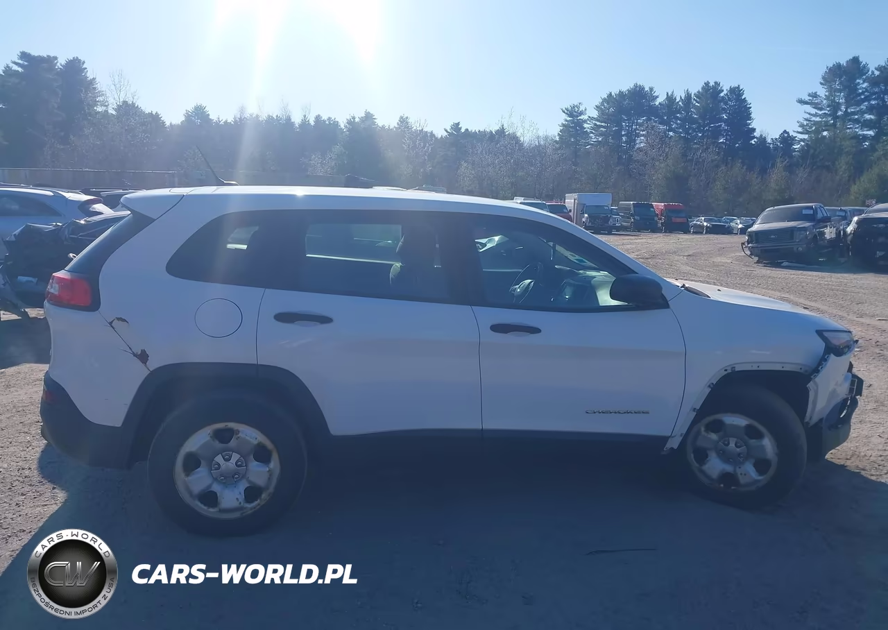 2015 Jeep Cherokee Sport VIN:1C4PJMABXFW685164 - 14