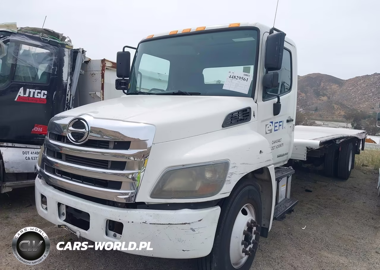 2015 Hino 258-268 VIN:5PVNJ8JV7F4S57945 - 2