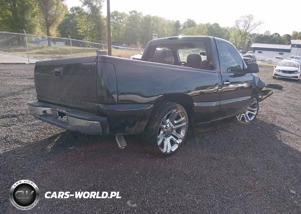 2007 GMC Sierra 1500 Classic Work VIN:1GTEC14X37Z137093 - 4