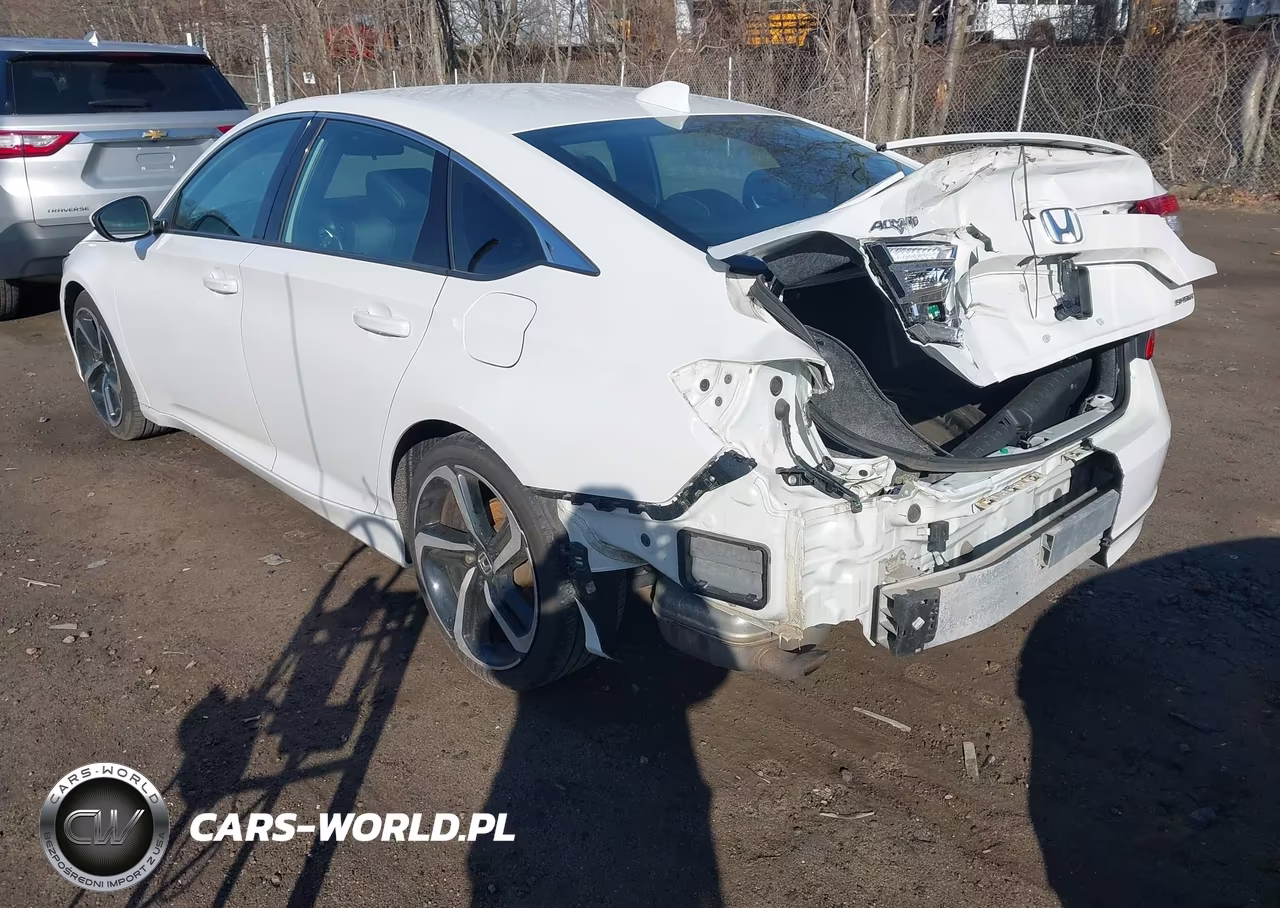 2018 Honda Accord Sport VIN:1HGCV1F34JA184569 - 3