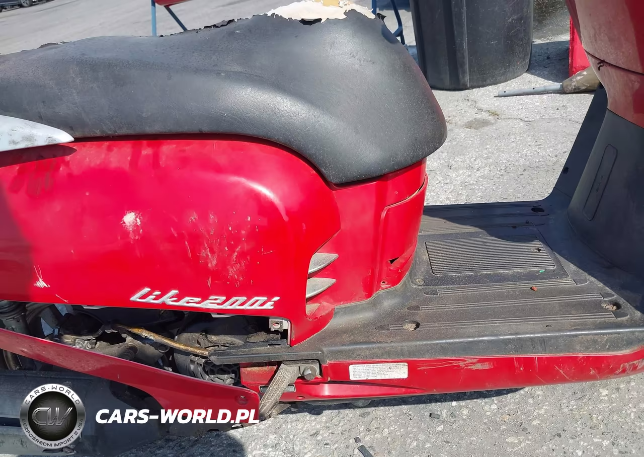 2014 Kymco Usa Inc Like 200I VIN:LC2D2H126EC100567 - 8