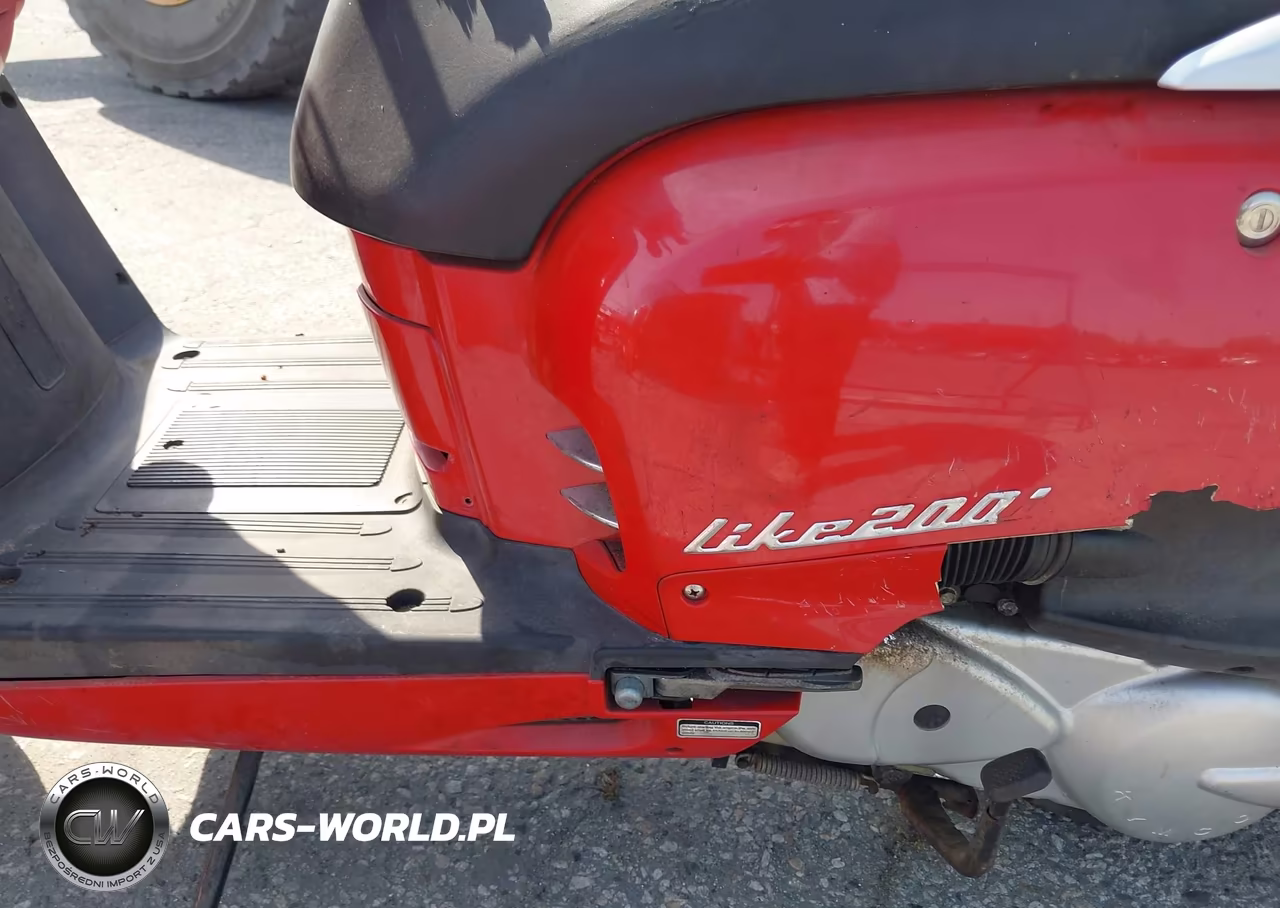 2014 Kymco Usa Inc Like 200I VIN:LC2D2H126EC100567 - 9