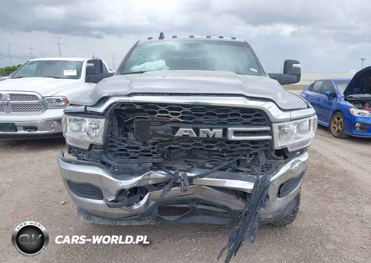 2023 Ram 3500 Tradesman 4X4 8' Box VIN:3C63RRGL2PG508636 - 12