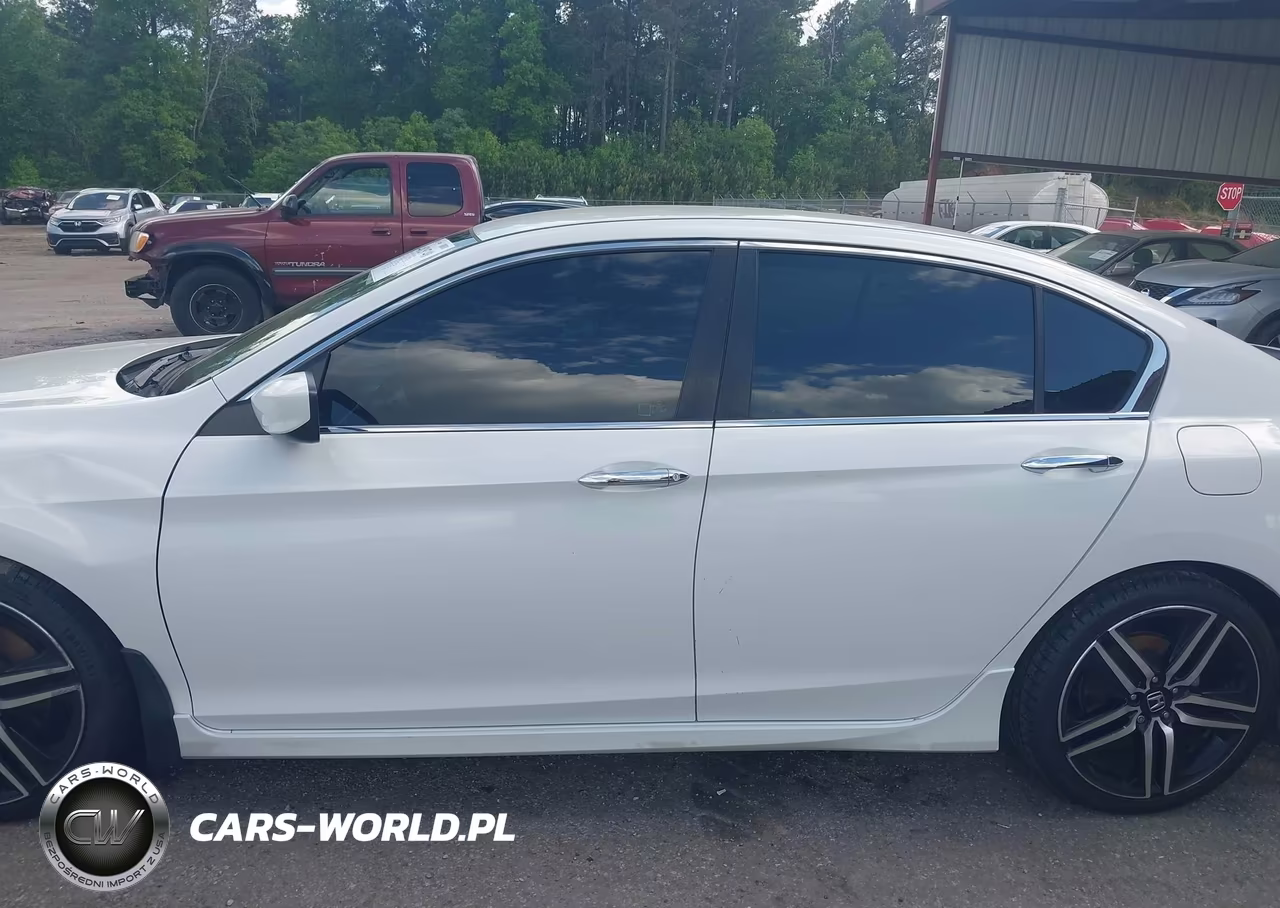 2016 Honda Accord Sport VIN:1HGCR2F56GA153098 - 14