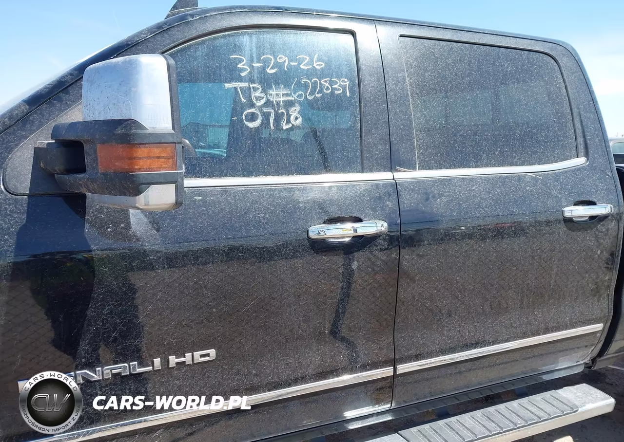 2015 GMC Sierra 2500Hd Denali VIN:1GT120E89FF600728 - 14