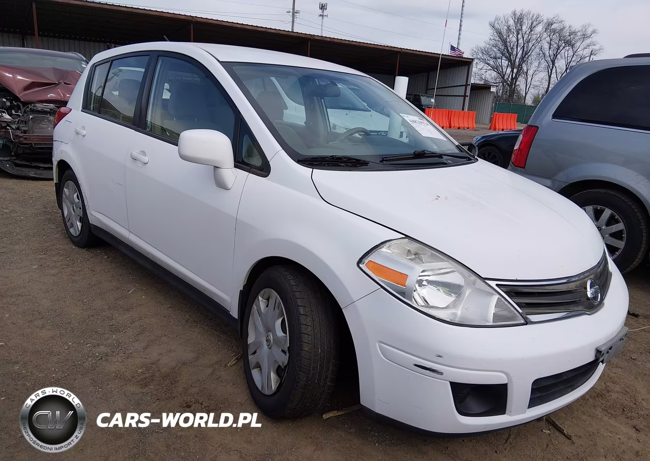 2011 Nissan Versa 1.8S