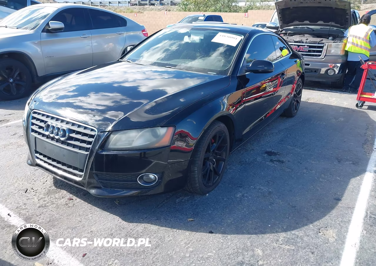 2011 Audi A5 2.0T Premium VIN:WAUCFAFR3BA061828 - 2