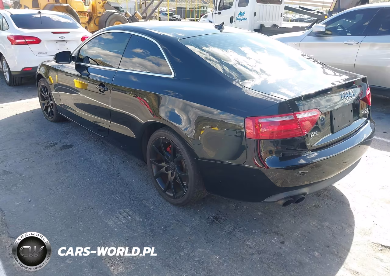 2011 Audi A5 2.0T Premium VIN:WAUCFAFR3BA061828 - 3