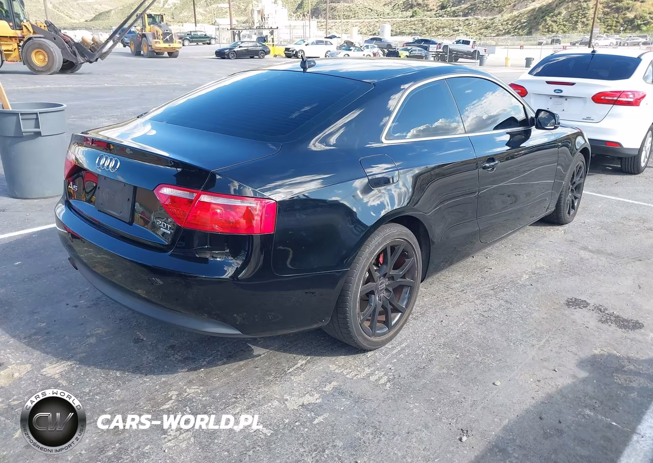 2011 Audi A5 2.0T Premium VIN:WAUCFAFR3BA061828 - 4