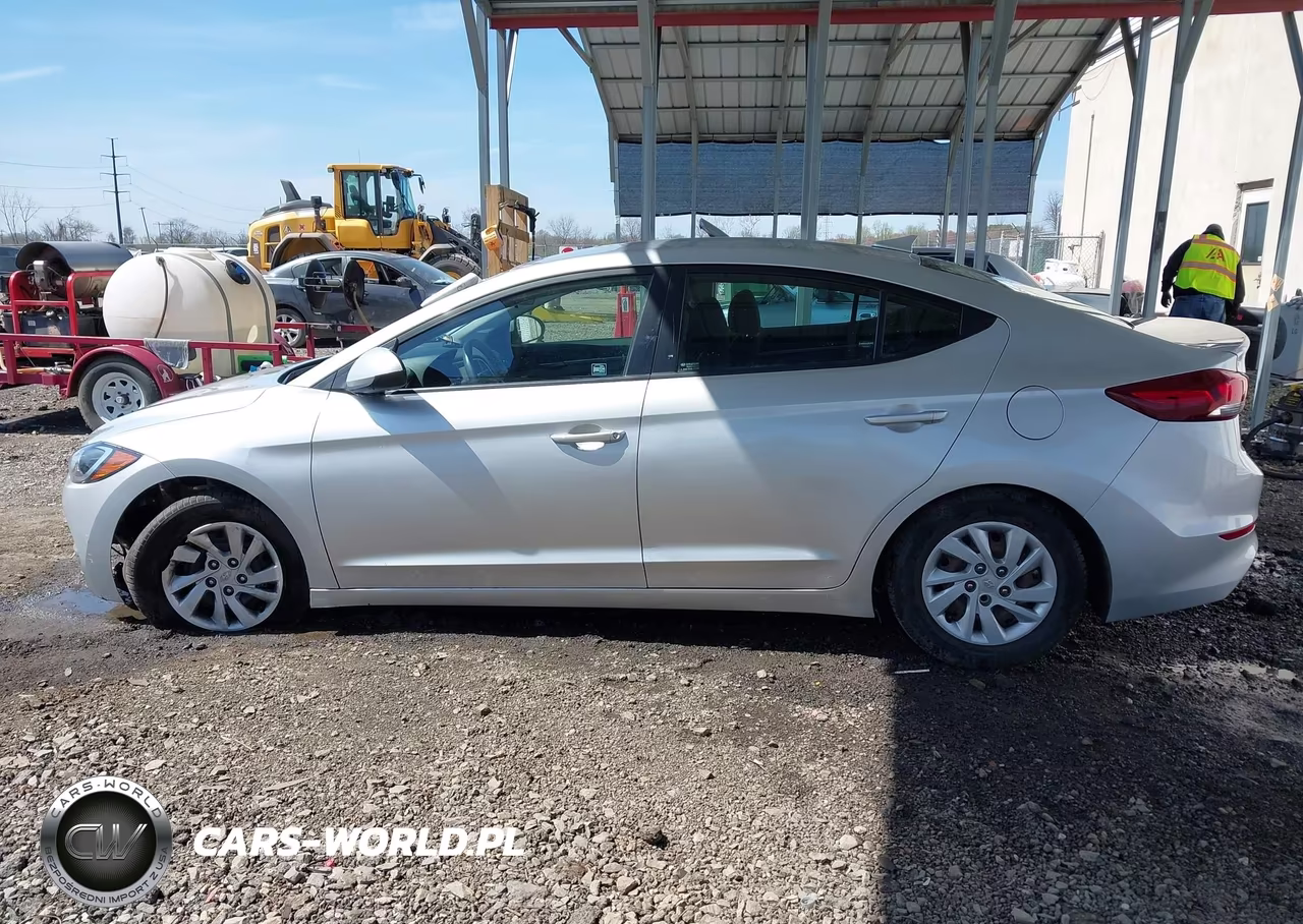 2018 Hyundai Elantra Se VIN:5NPD74LF6JH400718 - 14