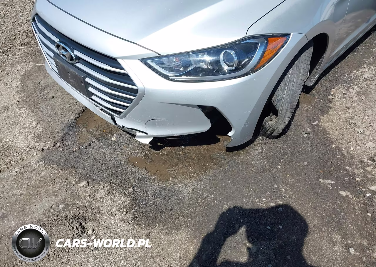 2018 Hyundai Elantra Se VIN:5NPD74LF6JH400718 - 6