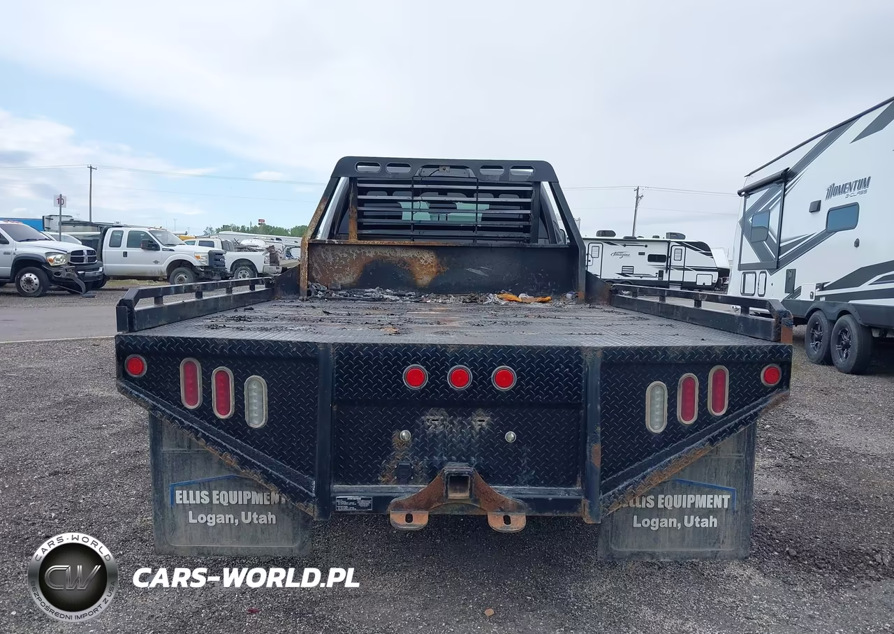 2017 Ram 3500 Chassis Tradesman-Slt-Laramie VIN:3C7WRTCL3HG678050 - 8