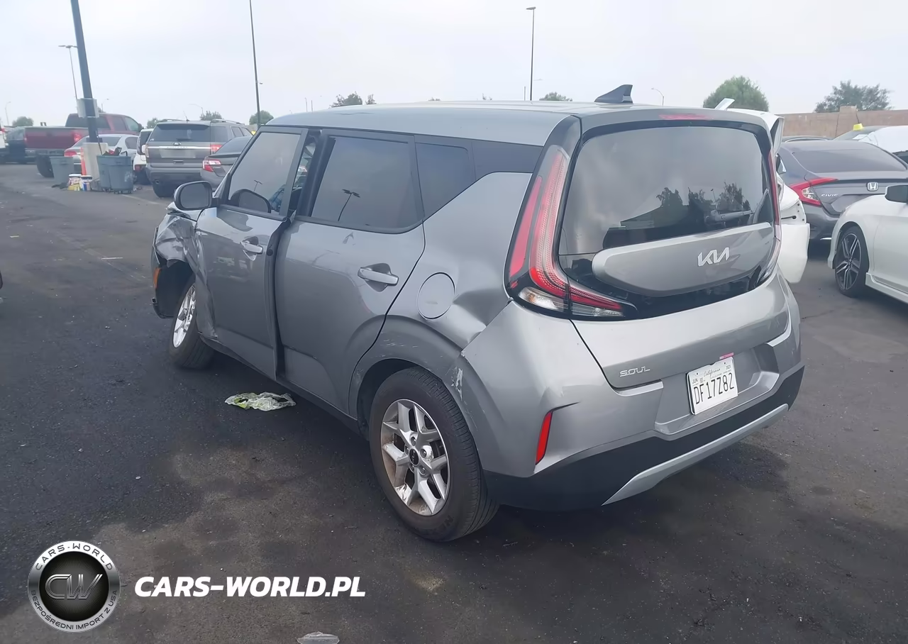 2025 Kia Soul Lx VIN:KNDJ23AU3S7939882 - 3