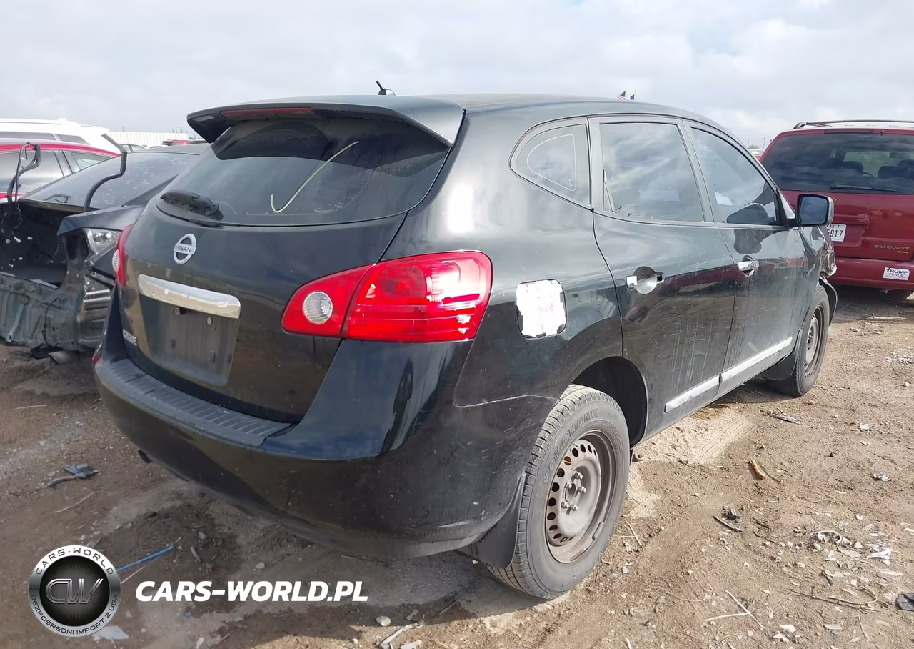 2013 Nissan Rogue S VIN:JN8AS5MT4DW553953 - 4