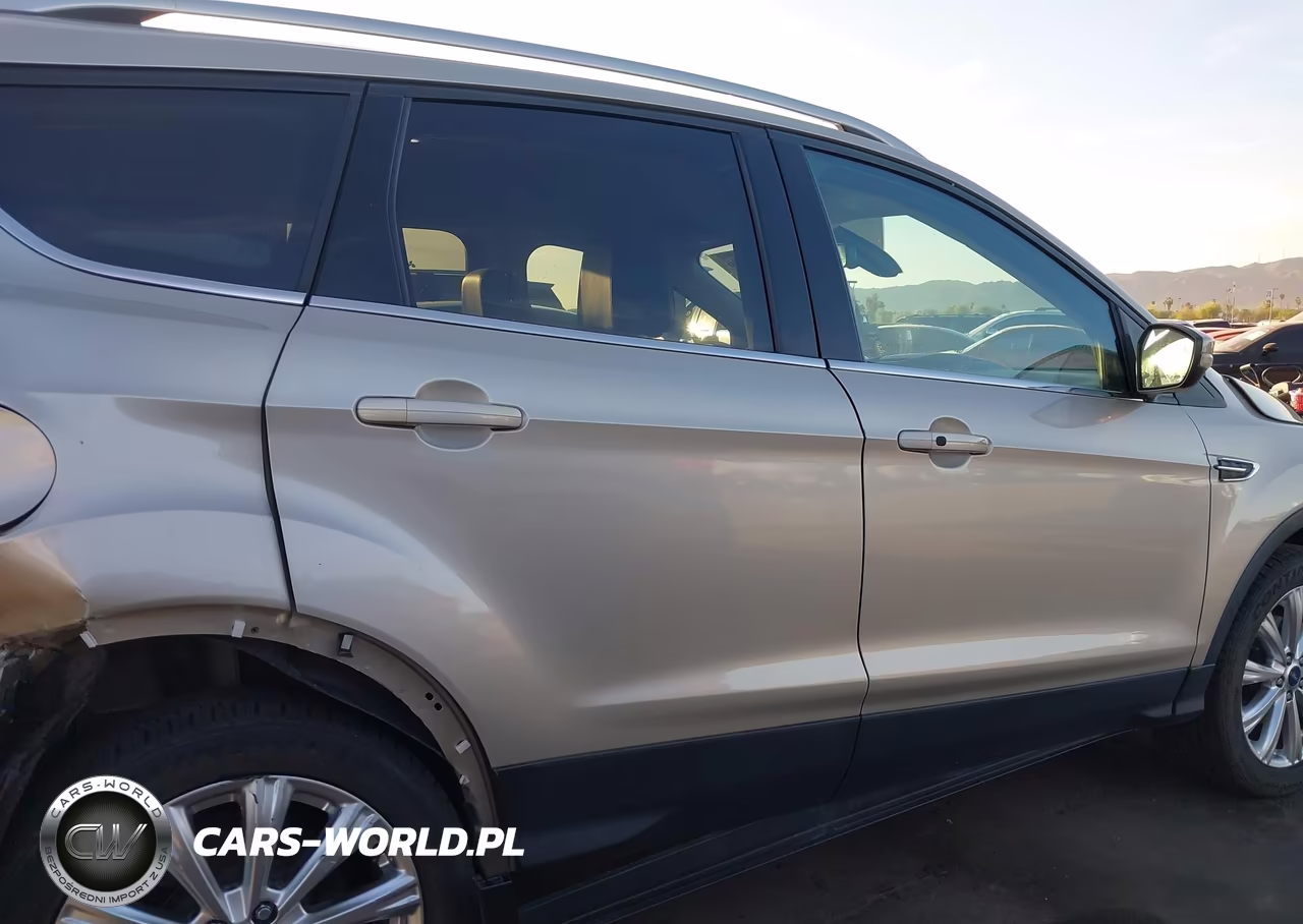 2017 Ford Escape Titanium VIN:1FMCU0JD0HUD07753 - 14
