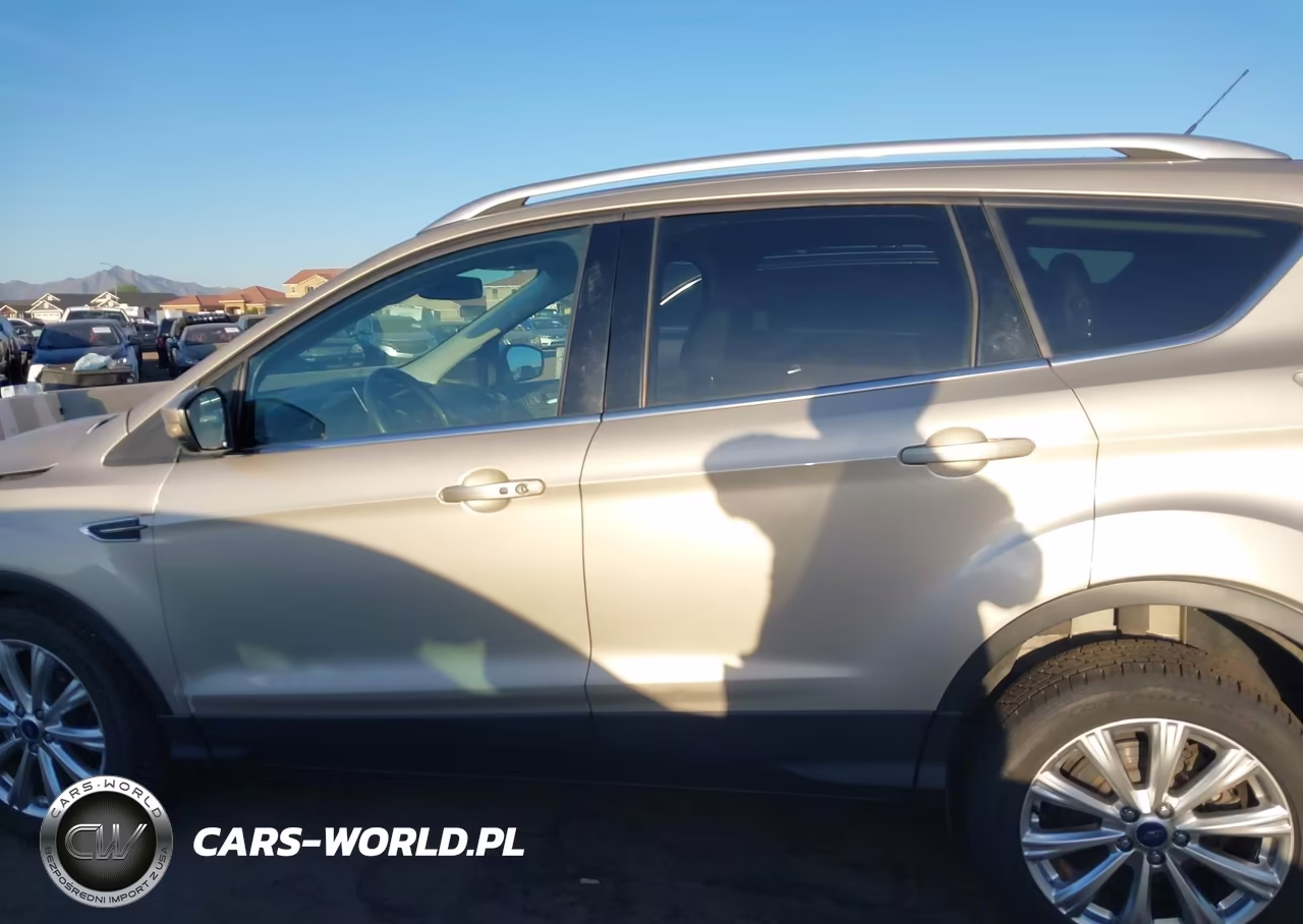 2017 Ford Escape Titanium VIN:1FMCU0JD0HUD07753 - 15