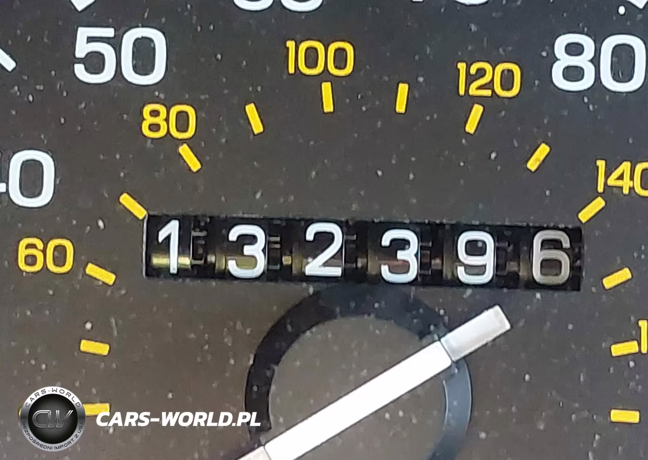 1992 Ford Thunderbird Lx VIN:1FAPP62TXNH157389 - 16