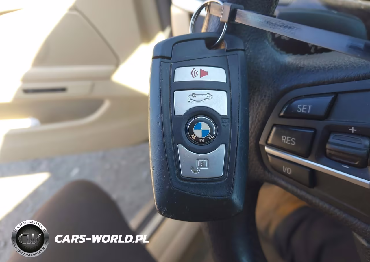 2014 BMW 535I xDrive VIN:WBA5B3C58ED533946 - 11