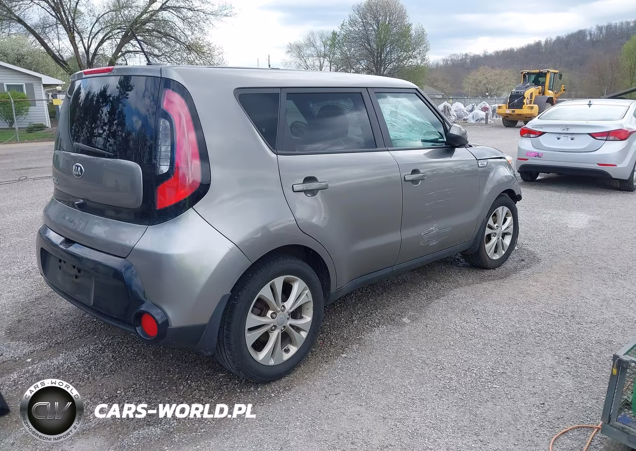 2016 Kia Soul + VIN:KNDJP3A57G7391838 - 4