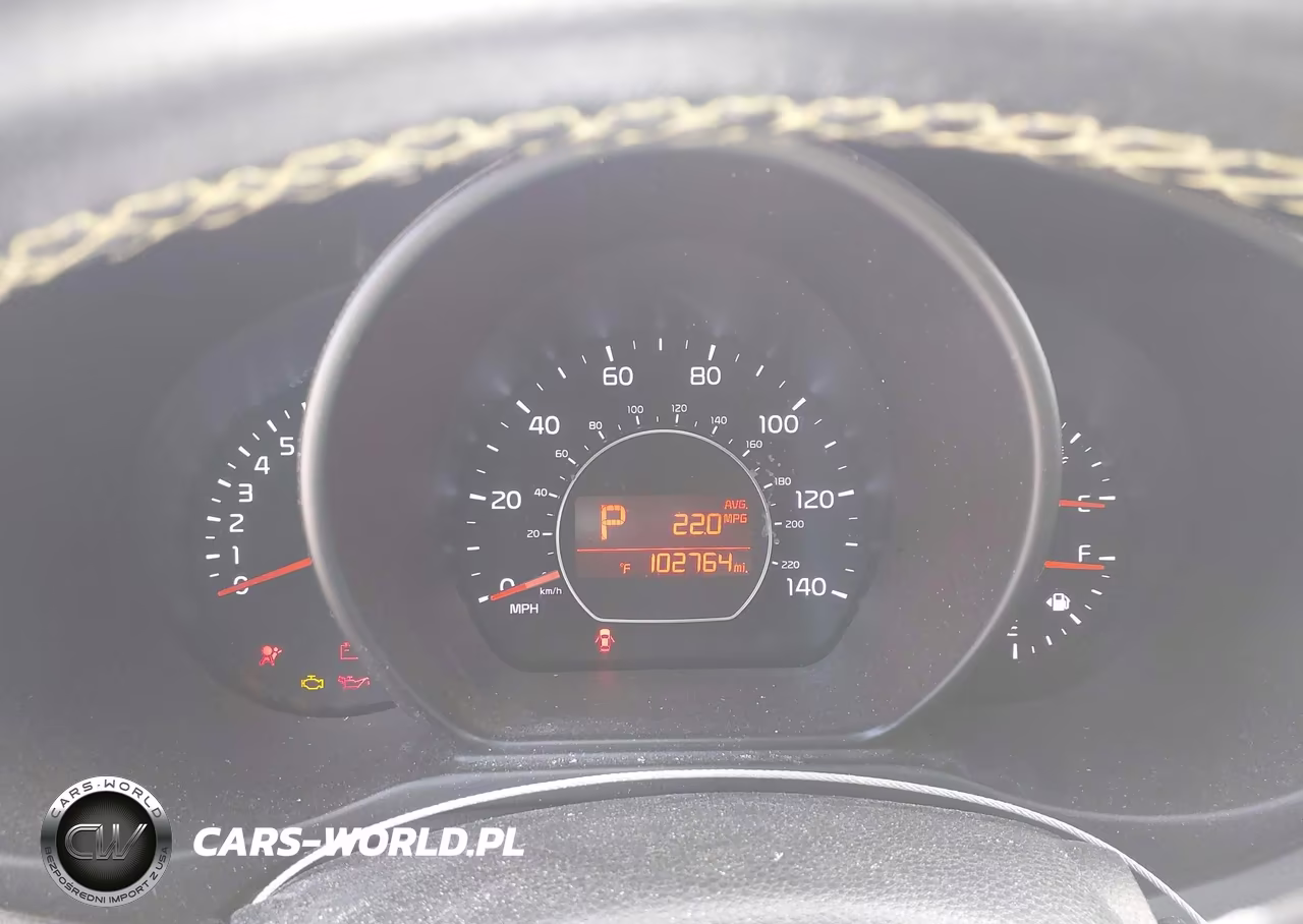 2016 Kia Soul + VIN:KNDJP3A57G7391838 - 7