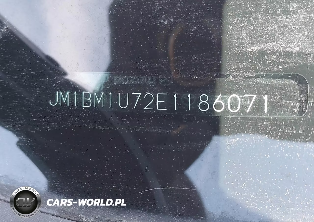 2014 Mazda Mazda3 I Sport VIN:JM1BM1U72E1186071 - 9
