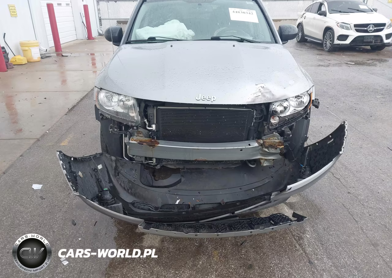 2016 Jeep Compass Sport VIN:1C4NJCBA9GD753457 - 12