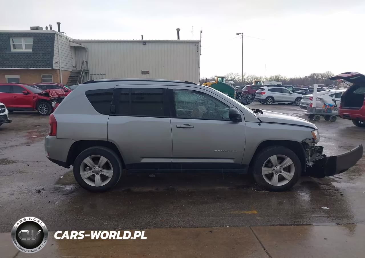 2016 Jeep Compass Sport VIN:1C4NJCBA9GD753457 - 13