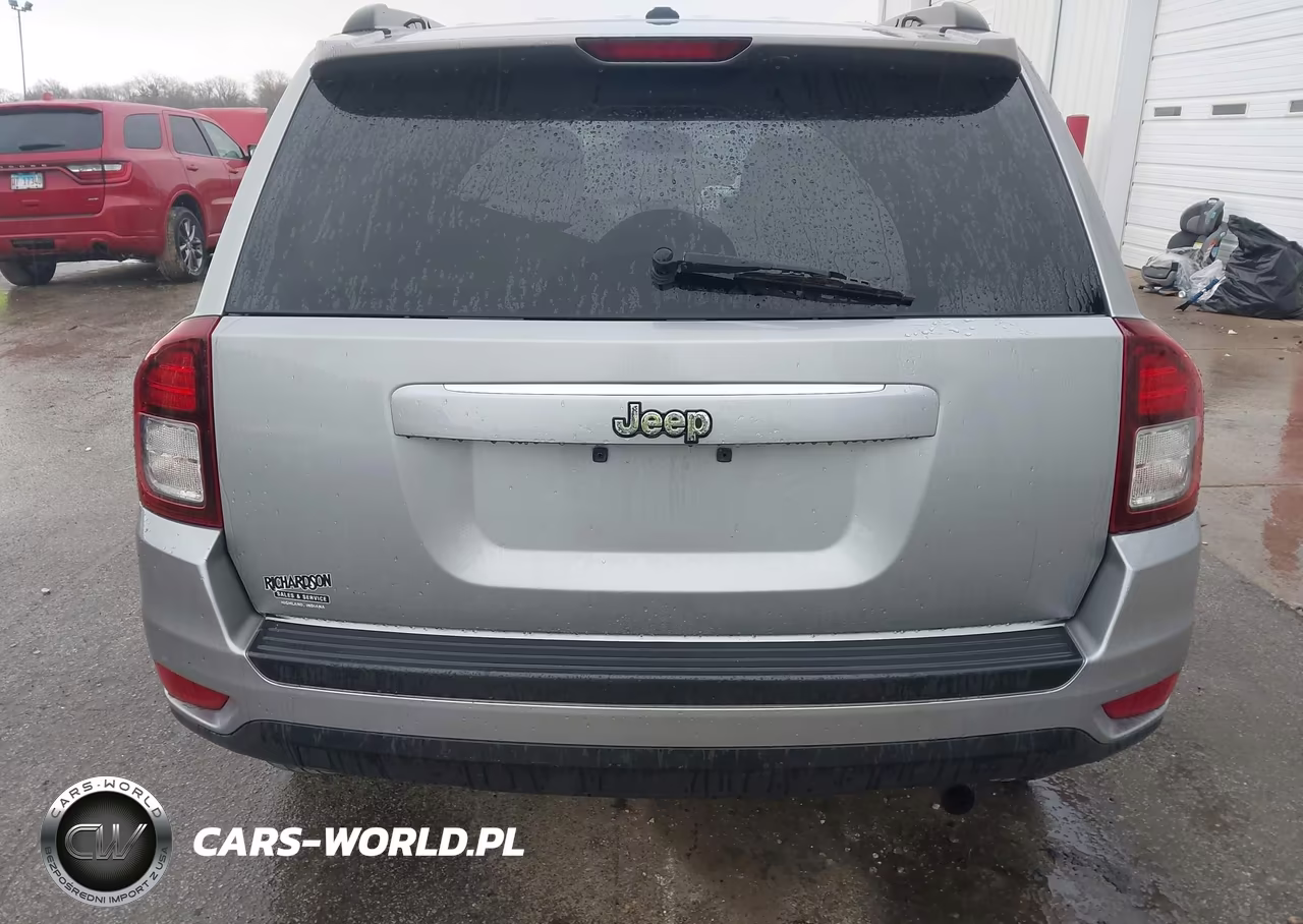 2016 Jeep Compass Sport VIN:1C4NJCBA9GD753457 - 16