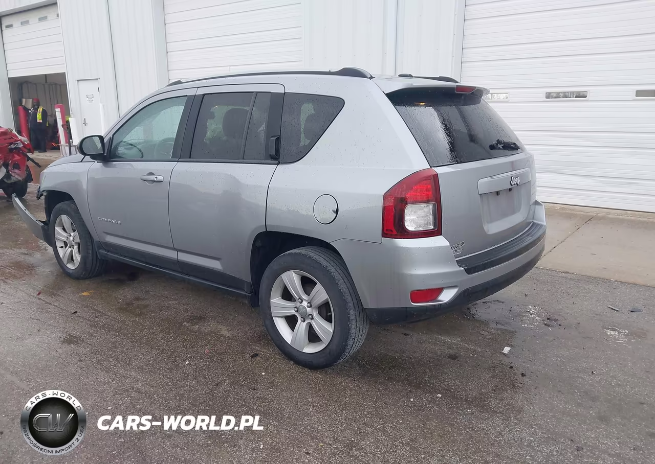2016 Jeep Compass Sport VIN:1C4NJCBA9GD753457 - 3