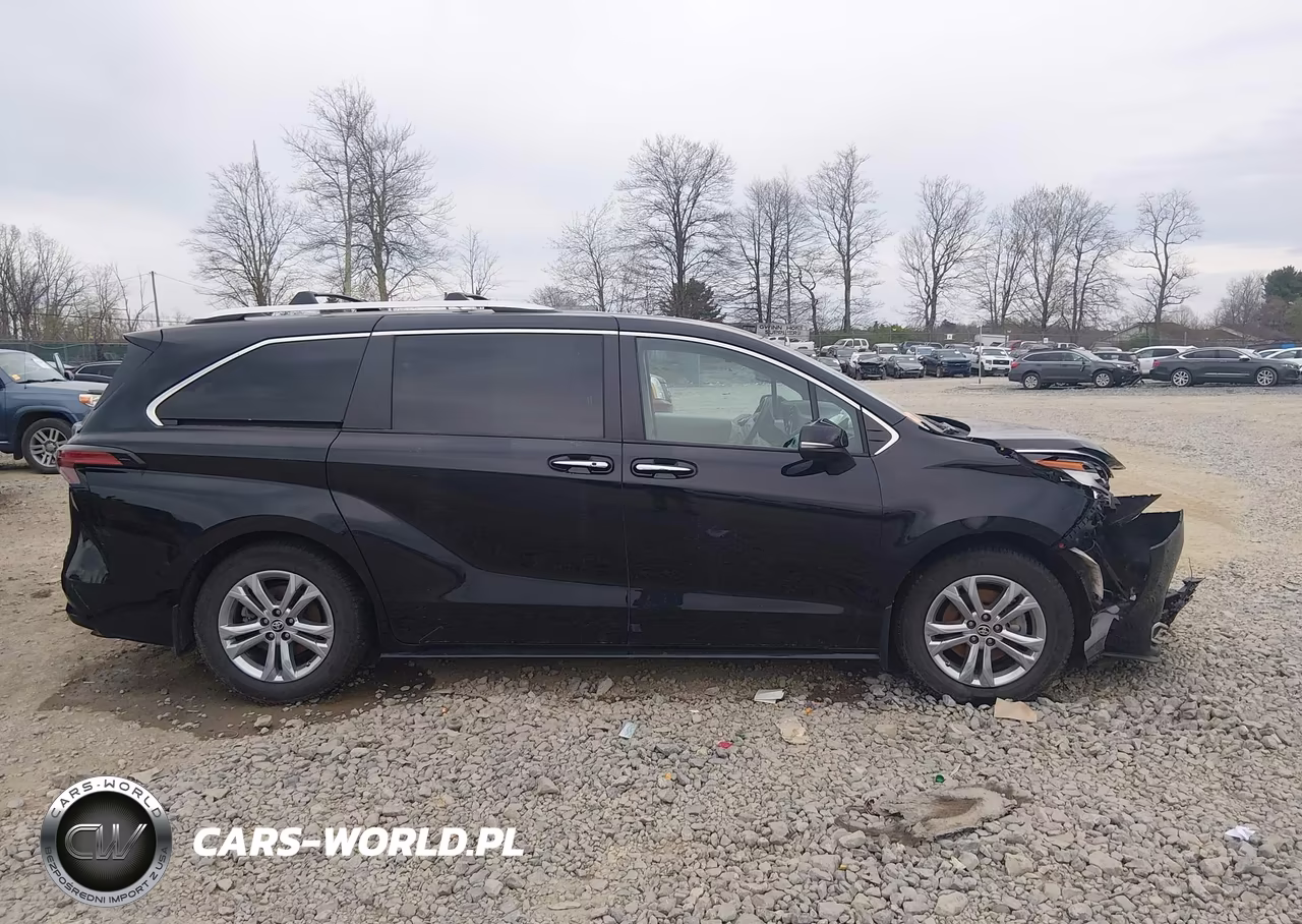 2023 Toyota Sienna Platinum VIN:5TDESKFC5PS082442 - 13