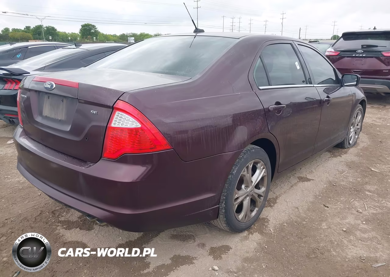 2012 Ford Fusion Se VIN:3FAHP0HA8CR365225 - 4