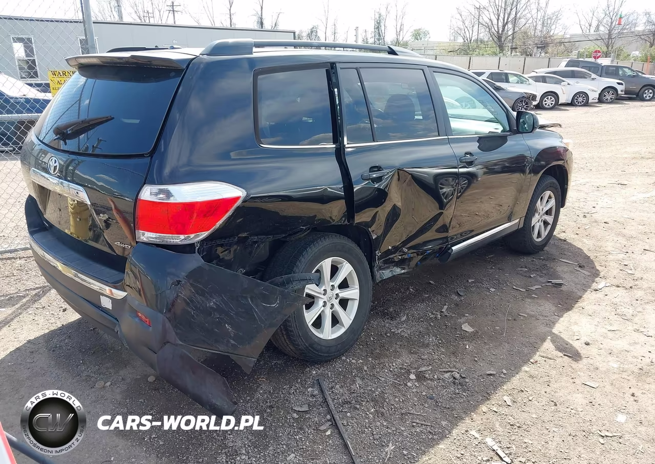 2012 Toyota Highlander Se V6 VIN:5TDBK3EH7CS109303 - 4