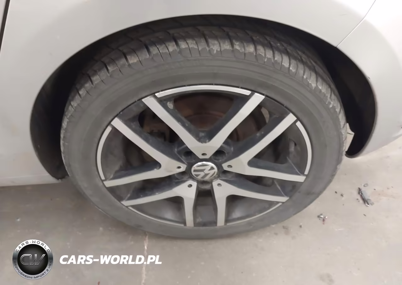 2013 Volkswagen Golf 2.0L Tdi 4-Door VIN:WVWDM7AJ5DW022634 - 12