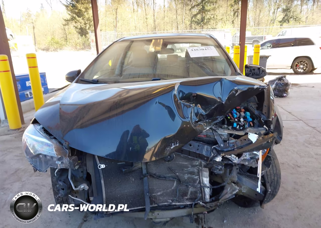 2017 Toyota Corolla Le VIN:2T1BURHE6HC813457 - 13