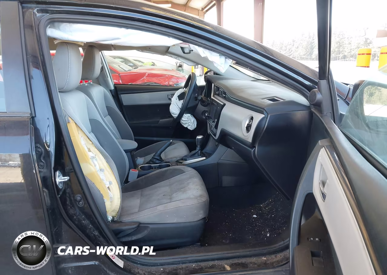 2017 Toyota Corolla Le VIN:2T1BURHE6HC813457 - 5