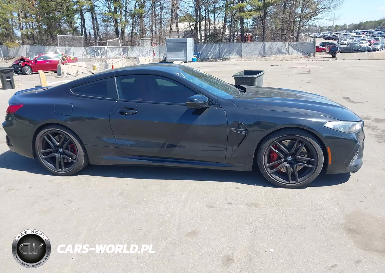 2022 BMW M8 Competition VIN:WBSAE0C02NCG97416 - 13
