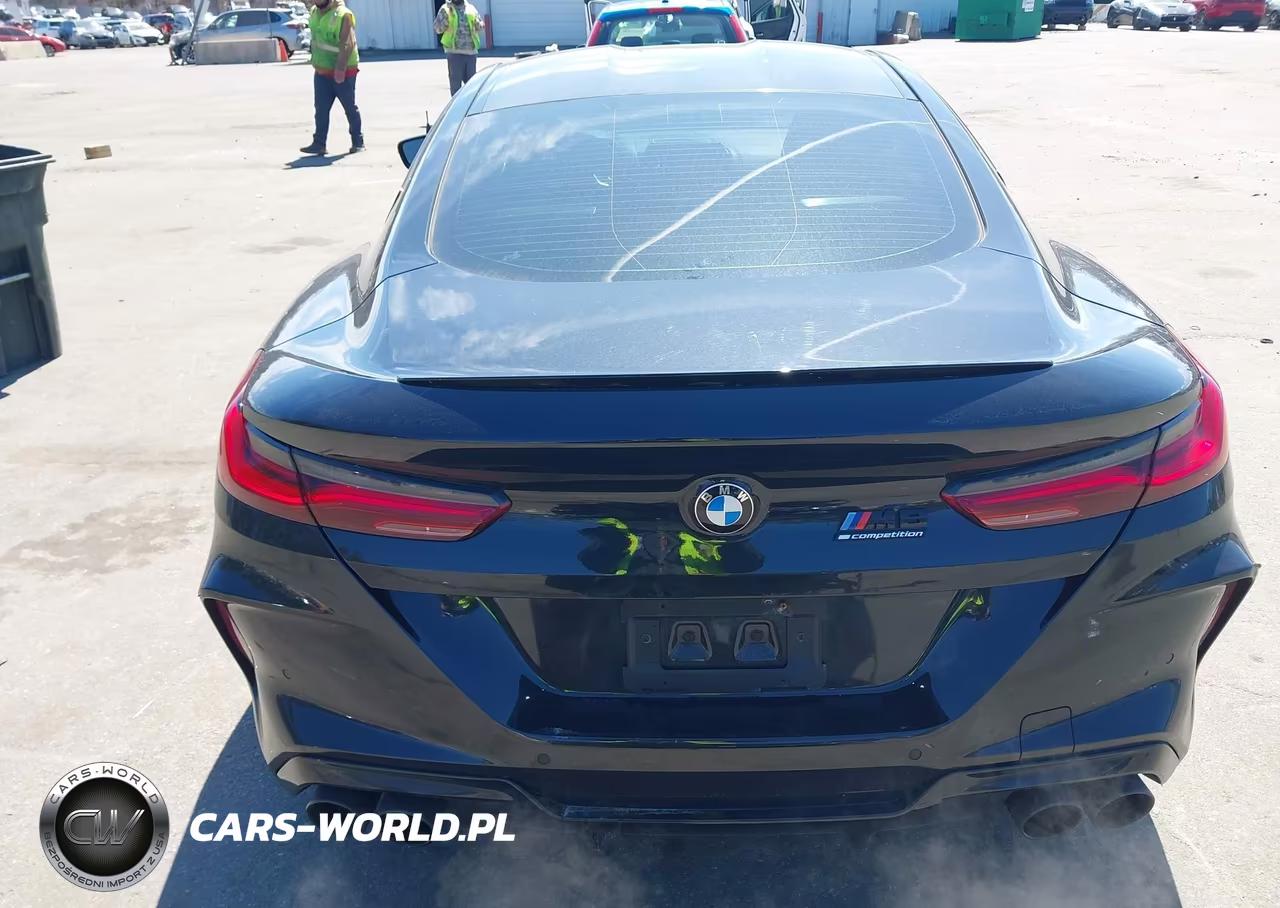 2022 BMW M8 Competition VIN:WBSAE0C02NCG97416 - 16